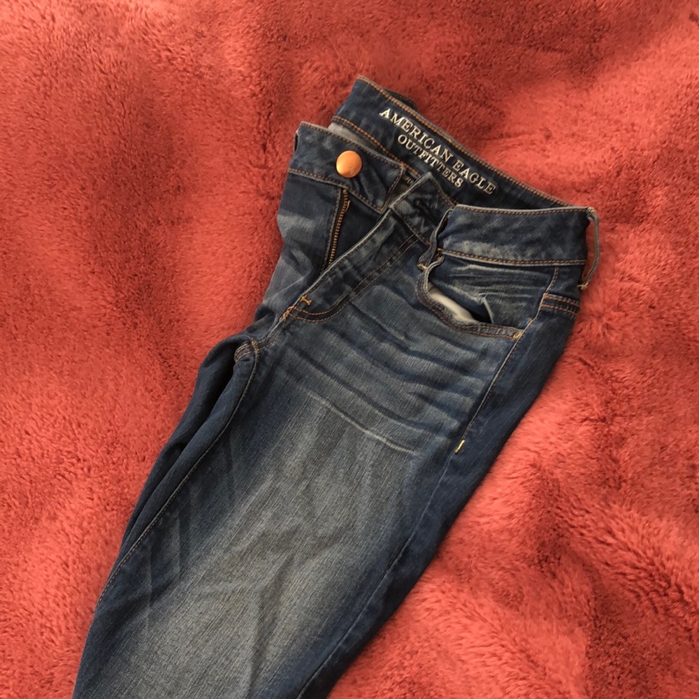 Skinny “super stretch” blue jeans